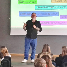 Spotkanie z dr. Maciejem Dębskim. W ramach projektu Cyberspot
