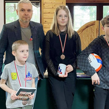 Emocjonujący turniej szachowy. Stawiło się 29 młodych zawodników