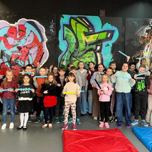 O bezpieczeństwie podczas ferii. Policjanci edukują dzieci w MDK nr 4